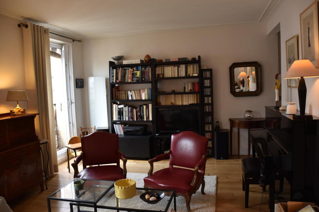 Apartment Montmartre - 3 Freres